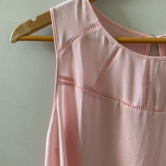 Loft - 10$ Pink sleveless flowy top 🐳 2/16$ - Picture 7 of 11